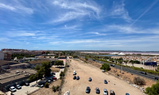 Sale - Penthouse -
Torrevieja - Centro