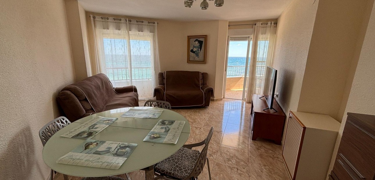 Herverkoop - Appartement / flat -
Torrevieja - Playa de los Naufragos