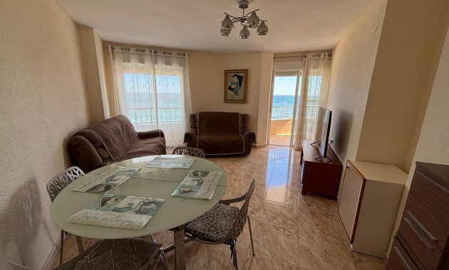 Herverkoop - Appartement / flat -
Torrevieja - Playa de los Naufragos