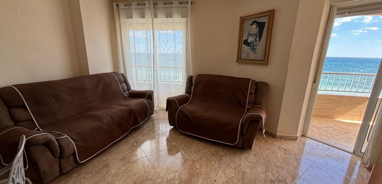 Herverkoop - Appartement / flat -
Torrevieja - Playa de los Naufragos