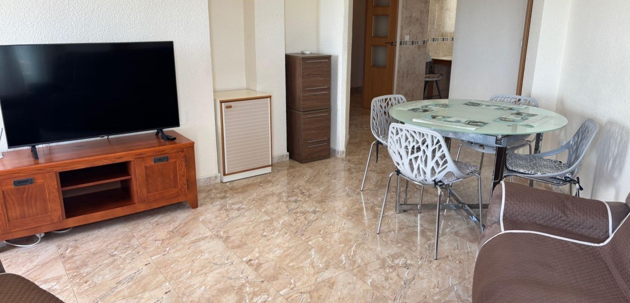 Herverkoop - Appartement / flat -
Torrevieja - Playa de los Naufragos