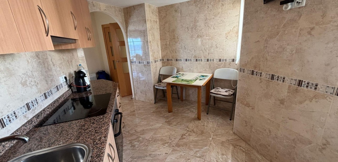 Herverkoop - Appartement / flat -
Torrevieja - Playa de los Naufragos