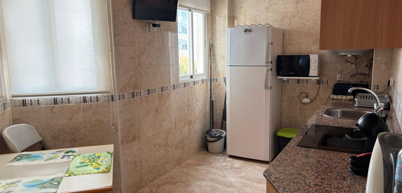 Herverkoop - Appartement / flat -
Torrevieja - Playa de los Naufragos