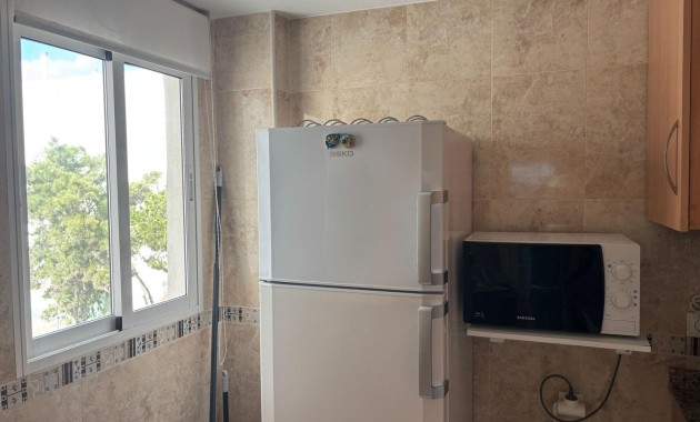 Herverkoop - Appartement / flat -
Torrevieja - Playa de los Naufragos