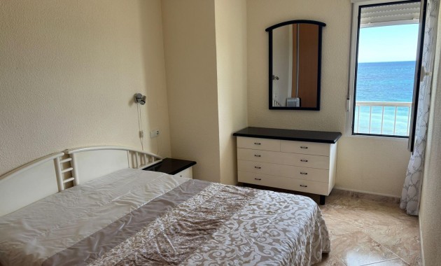 Herverkoop - Appartement / flat -
Torrevieja - Playa de los Naufragos