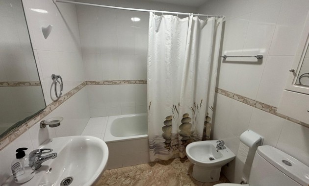 Herverkoop - Appartement / flat -
Torrevieja - Playa de los Naufragos