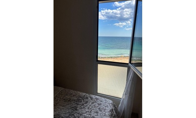 Herverkoop - Appartement / flat -
Torrevieja - Playa de los Naufragos