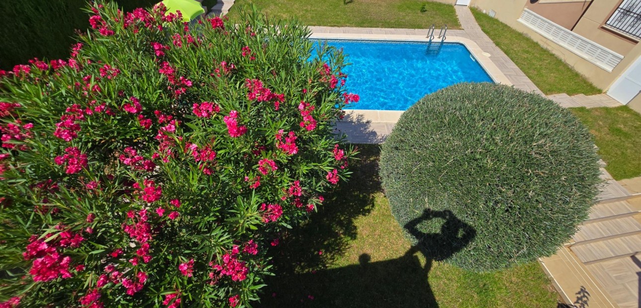 Sale - Villa -
Orihuela Costa - Villamartín-Las Filipinas