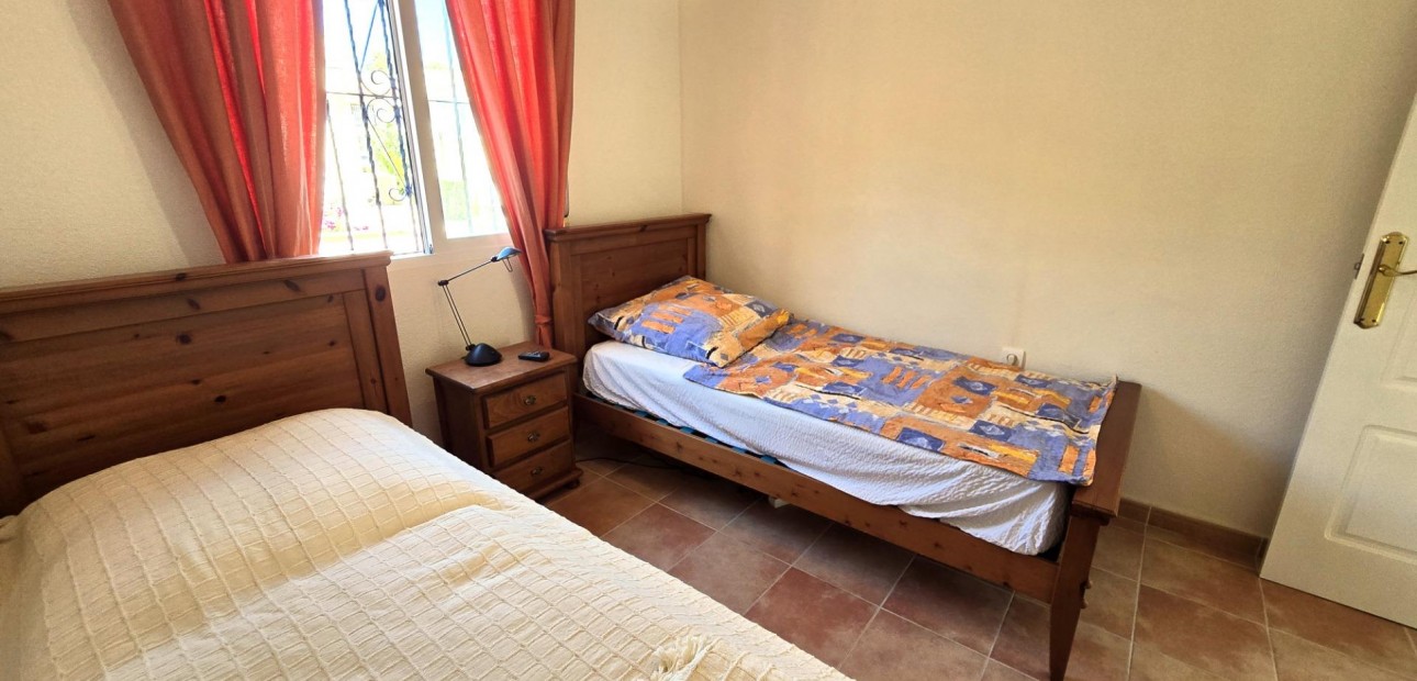 Sale - Villa -
Orihuela Costa - Villamartín-Las Filipinas