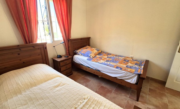 Sale - Villa -
Orihuela Costa - Villamartín-Las Filipinas