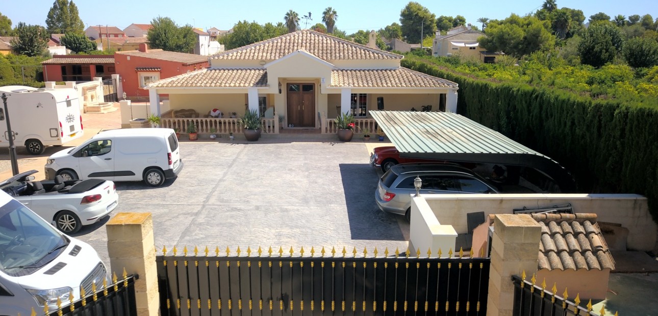 Herverkoop - Country Property -
Heredades - Heredades - Country