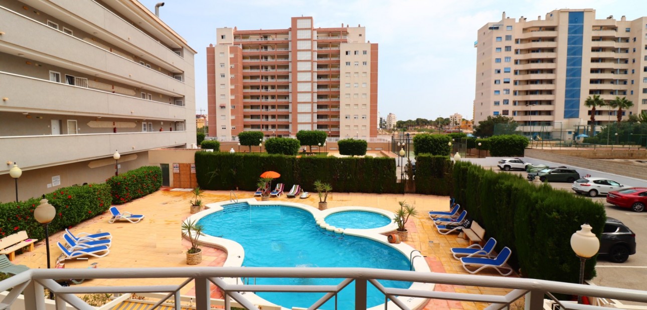 Herverkoop - Appartement / flat -
Guardamar del Segura - Guardamar del Segura - Town