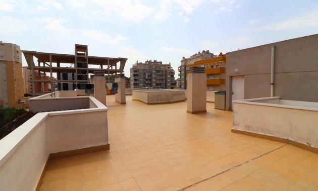 Herverkoop - Appartement / flat -
Guardamar del Segura - Guardamar del Segura - Town