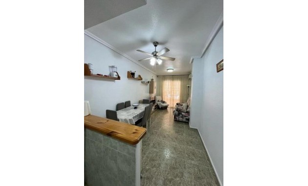 Herverkoop - Appartement / flat -
Torrevieja - Estacion de autobuses