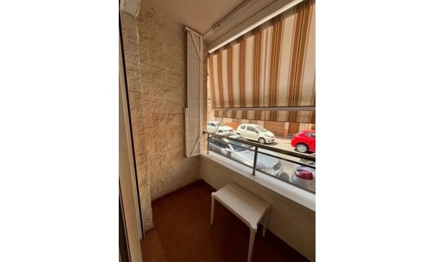 Herverkoop - Appartement / flat -
Torrevieja - Estacion de autobuses