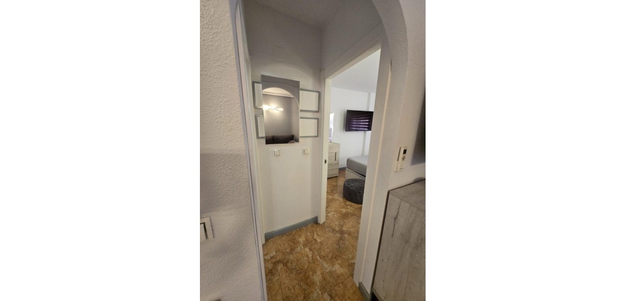 Herverkoop - Appartement / flat -
Torrevieja - torrevieja