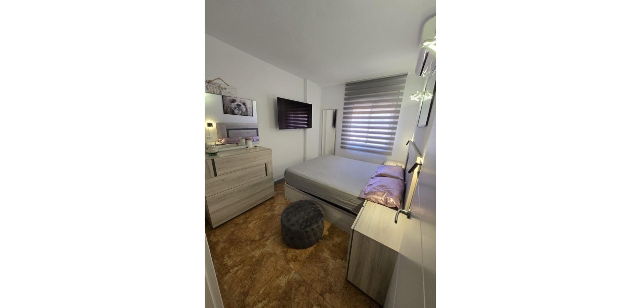 Herverkoop - Appartement / flat -
Torrevieja - torrevieja