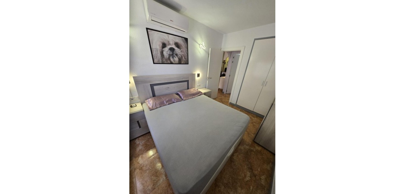 Herverkoop - Appartement / flat -
Torrevieja - torrevieja