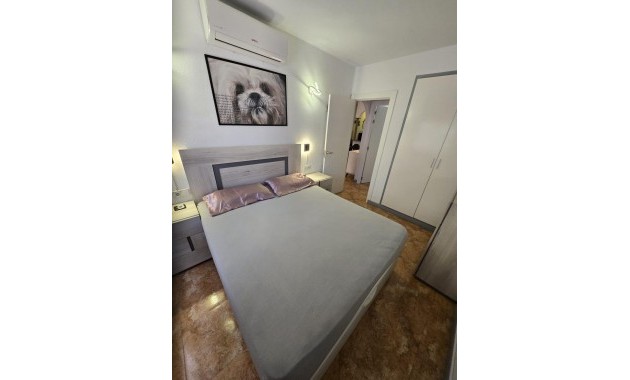 Herverkoop - Appartement / flat -
Torrevieja - torrevieja