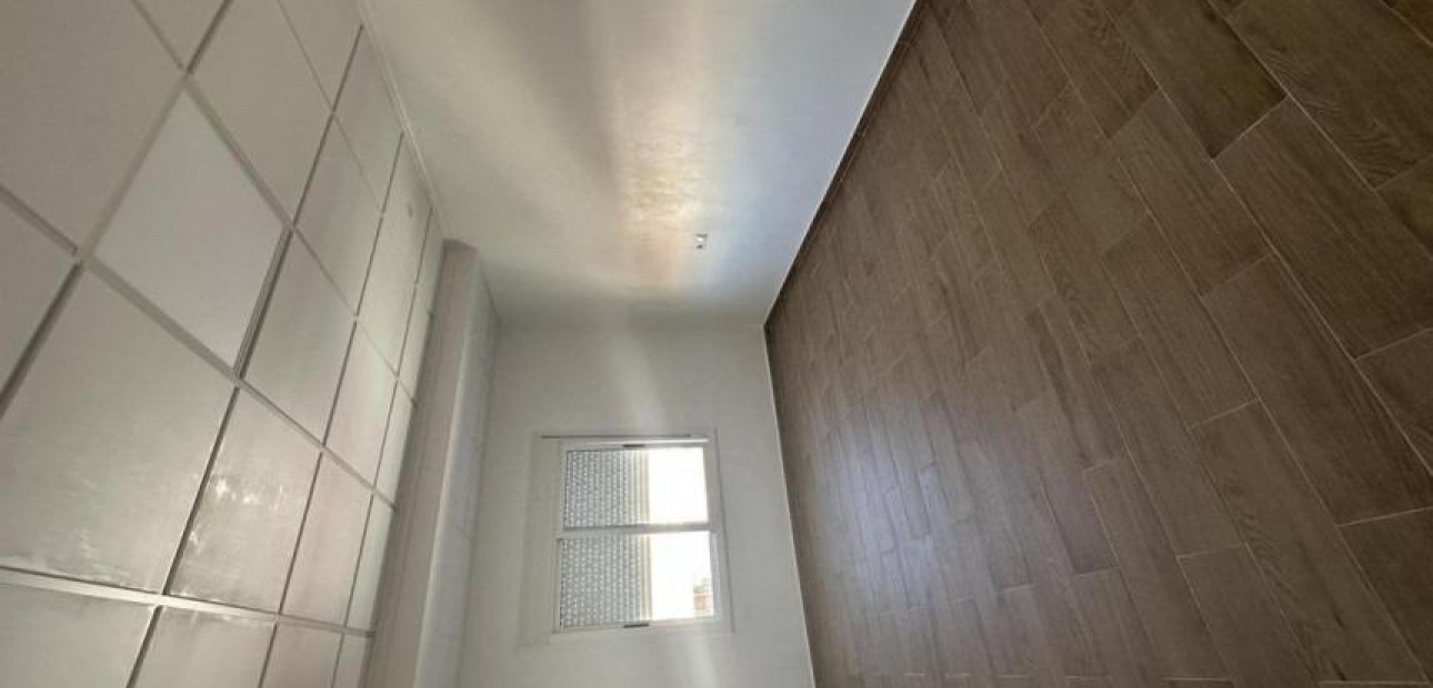 Herverkoop - Appartement / flat -
Torrevieja - torrevieja