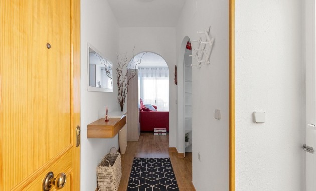 Venta - Apartamento / piso -
Torrevieja - Centro