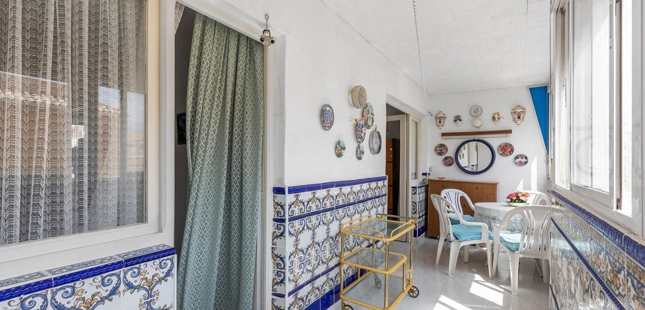 Venta - Apartamento / piso -
Torrevieja - La Mata