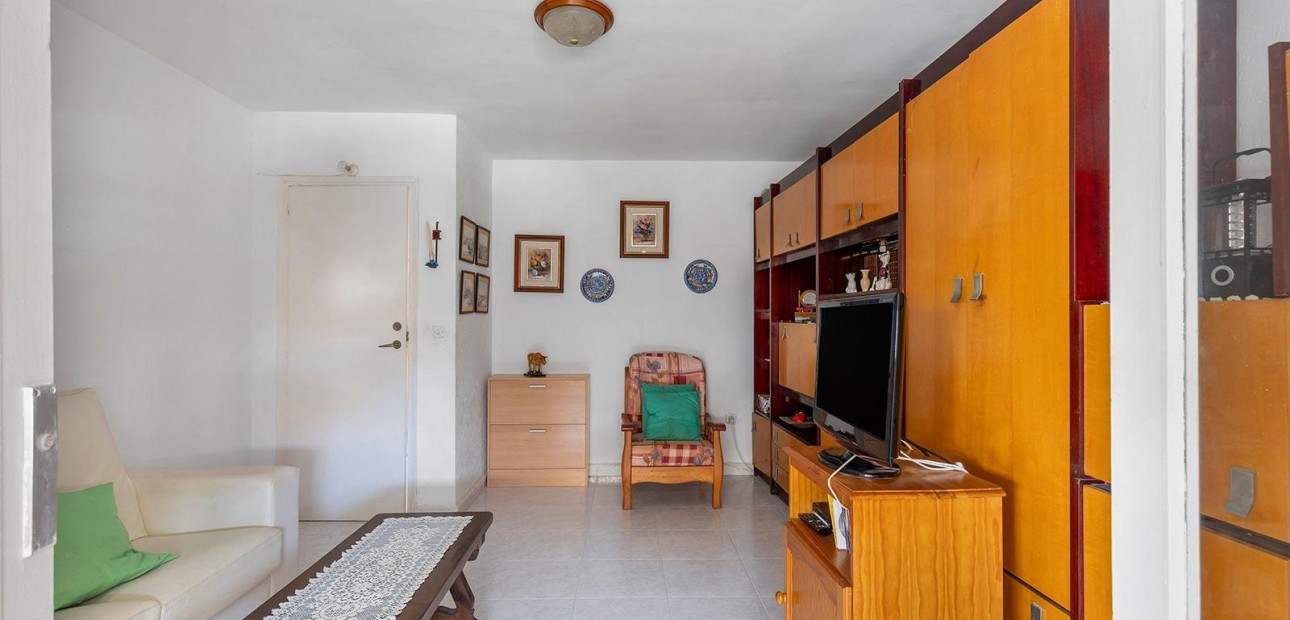 Venta - Apartamento / piso -
Torrevieja - La Mata