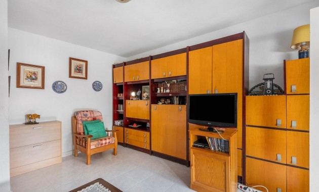Venta - Apartamento / piso -
Torrevieja - La Mata