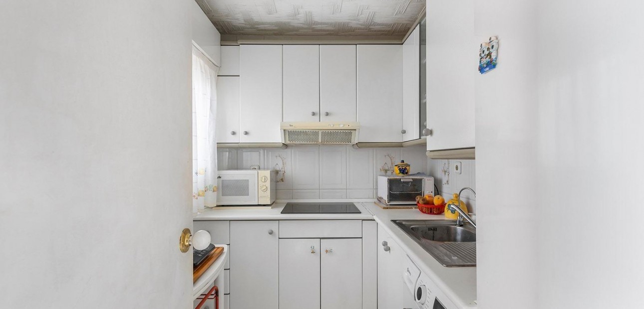 Venta - Apartamento / piso -
Torrevieja - La Mata