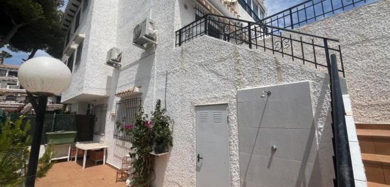 Herverkoop - Appartement / flat -
Torrevieja - Torretas