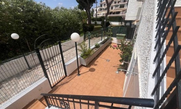 Herverkoop - Appartement / flat -
Torrevieja - Torretas