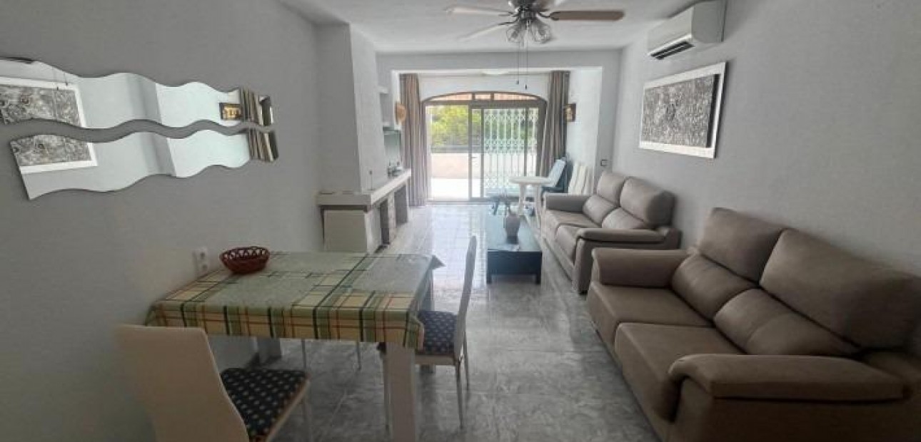 Herverkoop - Appartement / flat -
Torrevieja - Torretas