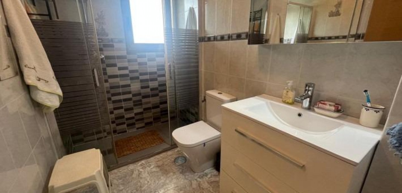 Herverkoop - Appartement / flat -
Torrevieja - Torretas