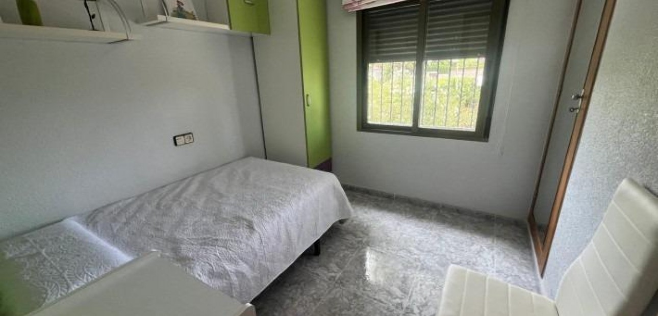 Herverkoop - Appartement / flat -
Torrevieja - Torretas