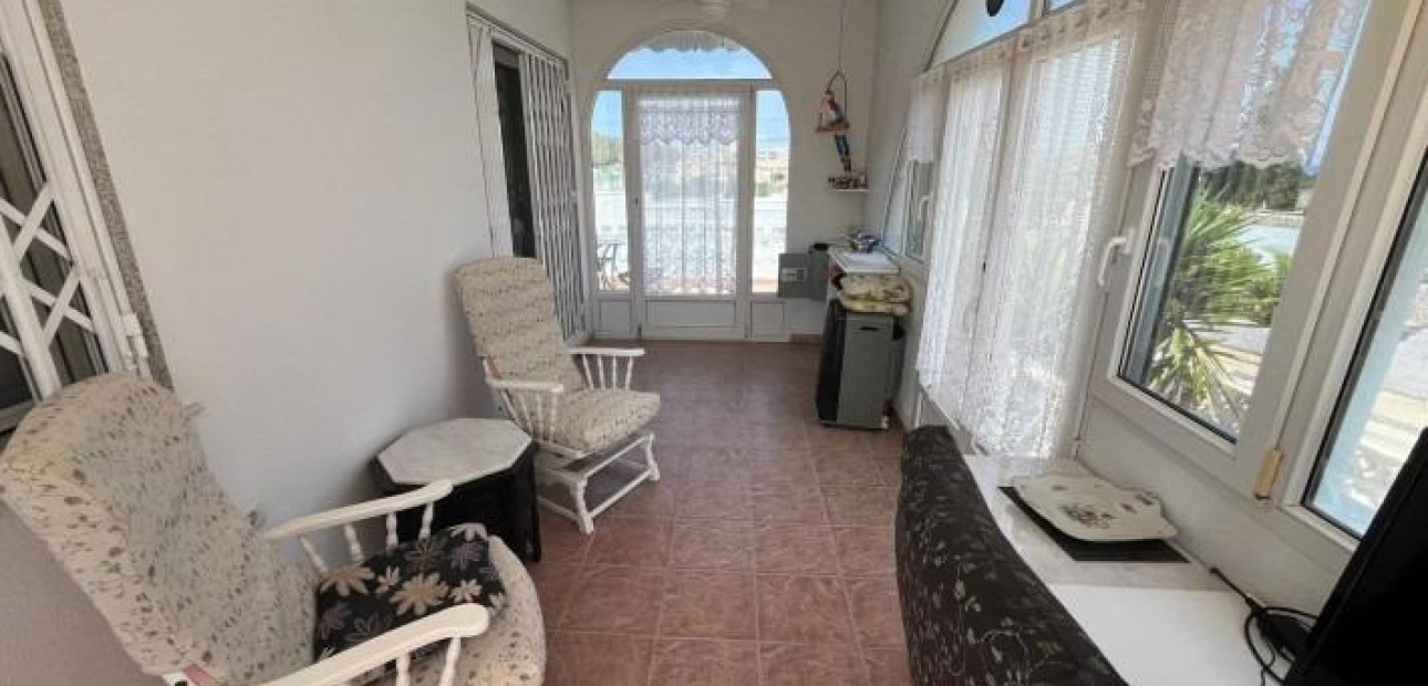 Sale - Villa -
Torrevieja - La Siesta - El Salado - Torreta