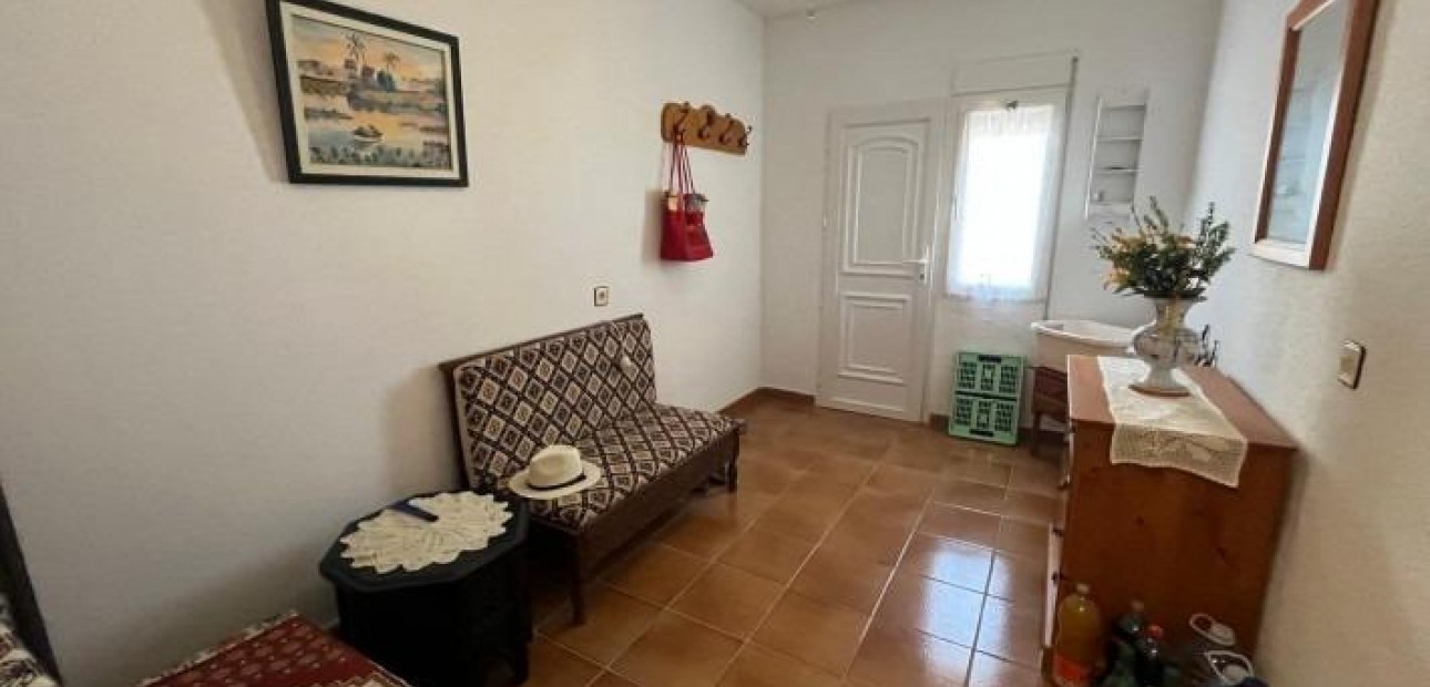 Sale - Villa -
Torrevieja - La Siesta - El Salado - Torreta