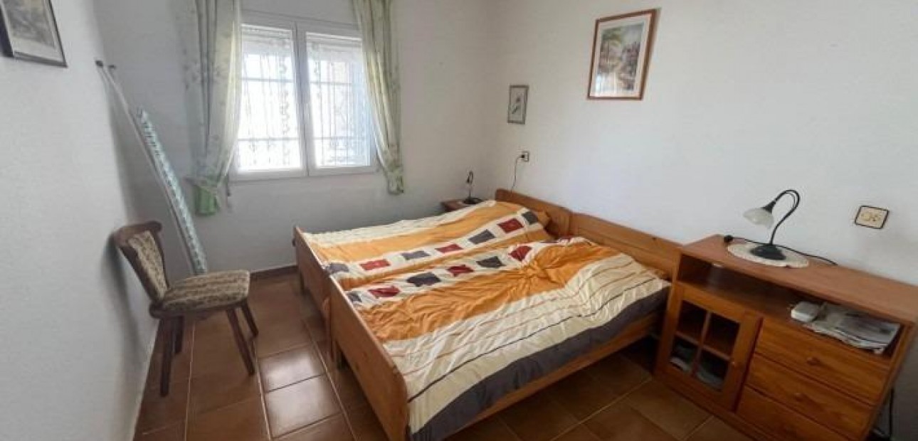 Sale - Villa -
Torrevieja - La Siesta - El Salado - Torreta