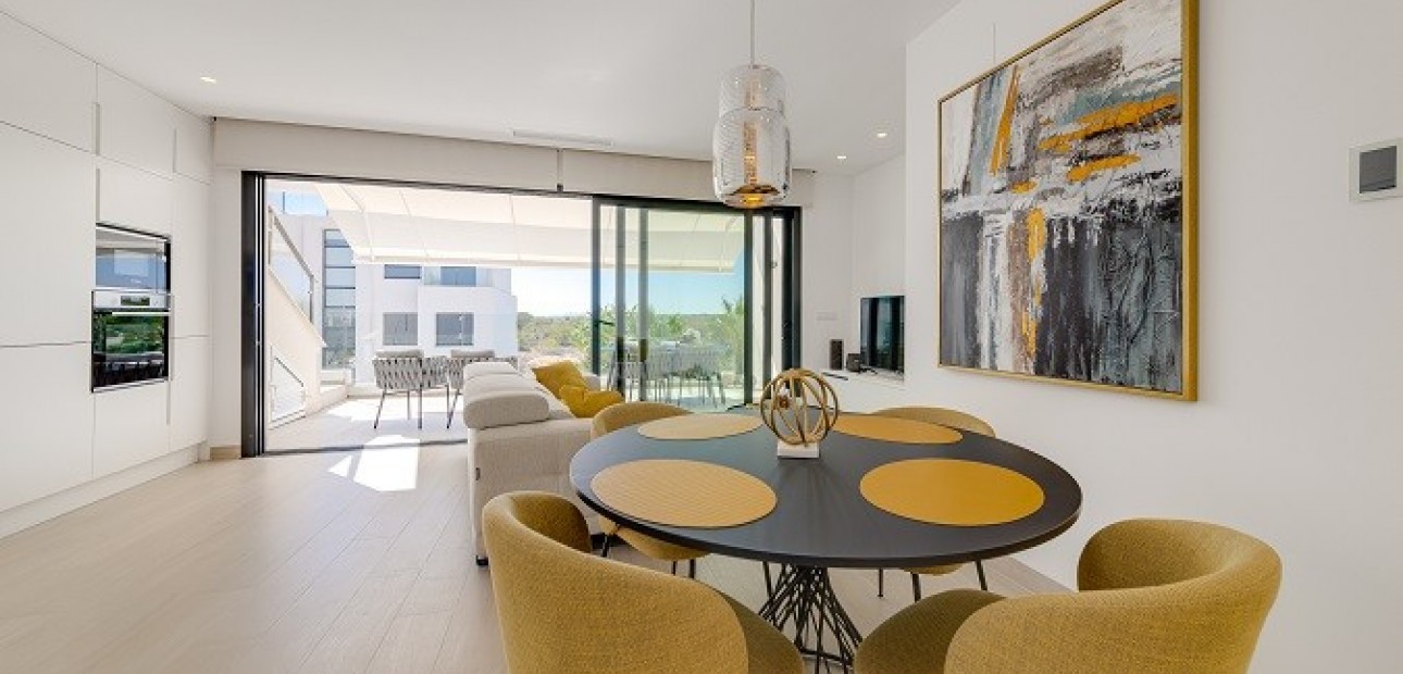 Venta - Apartamento / piso -
Las Colinas Golf Resort