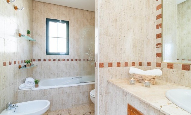 Sale - Villa -
Orihuela Costa - Villamartín-Las Filipinas