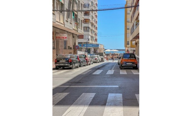 Herverkoop - 1. Apartment / flat -
Torrevieja - Acequion