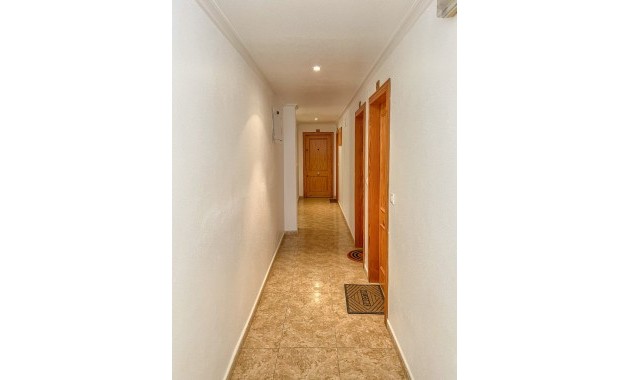 Herverkoop - 1. Apartment / flat -
Torrevieja - Acequion