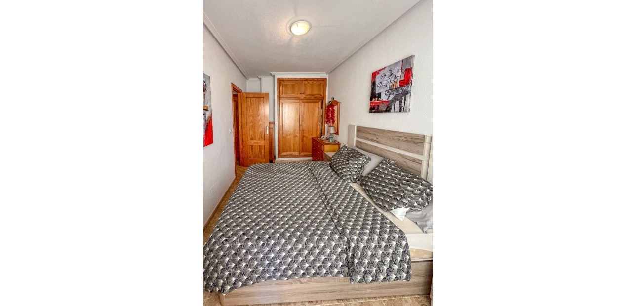 Herverkoop - 1. Apartment / flat -
Torrevieja - Acequion