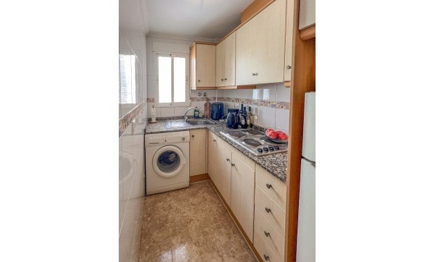 Herverkoop - 1. Apartment / flat -
Torrevieja - Acequion