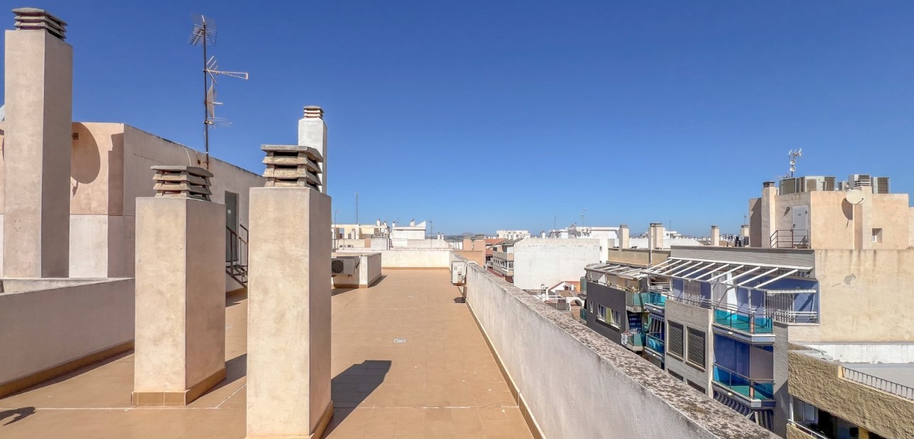 Herverkoop - 1. Apartment / flat -
Torrevieja - Acequion