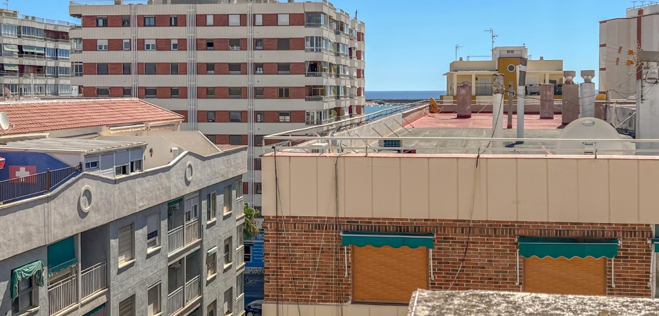 Herverkoop - 1. Apartment / flat -
Torrevieja - Acequion