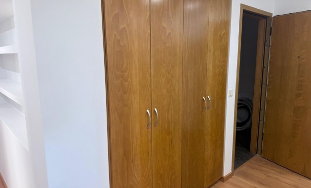 Sale - Apartment / flat -
Torrevieja - Puerto Deportivo