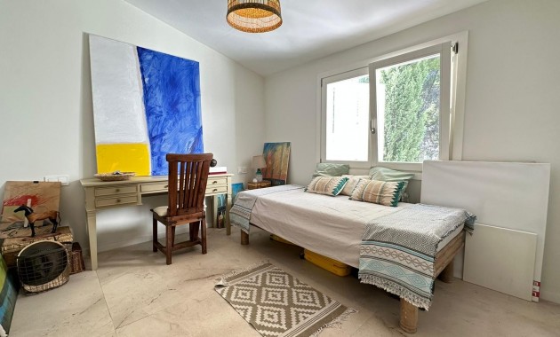 Herverkoop - Vila -
Costa de la Calma - Calvià