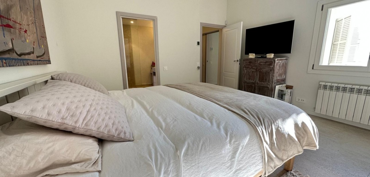 Herverkoop - Vila -
Costa de la Calma - Calvià