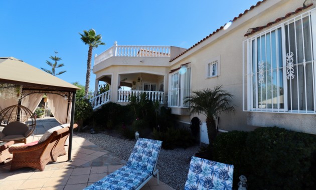 Herverkoop - Country Property -
Catral