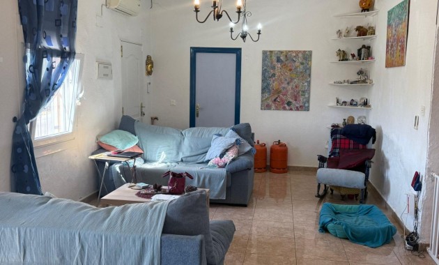 Herverkoop - Terraced house -
Almoradi - El saladar